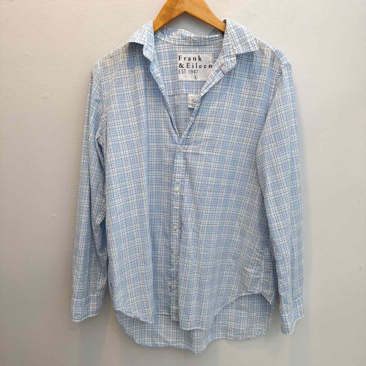 Frank & Eileen Size Large Shirt