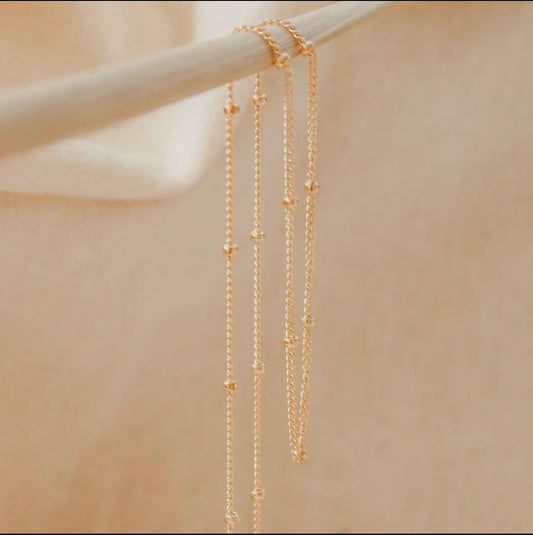 Barberry & Lace Necklace