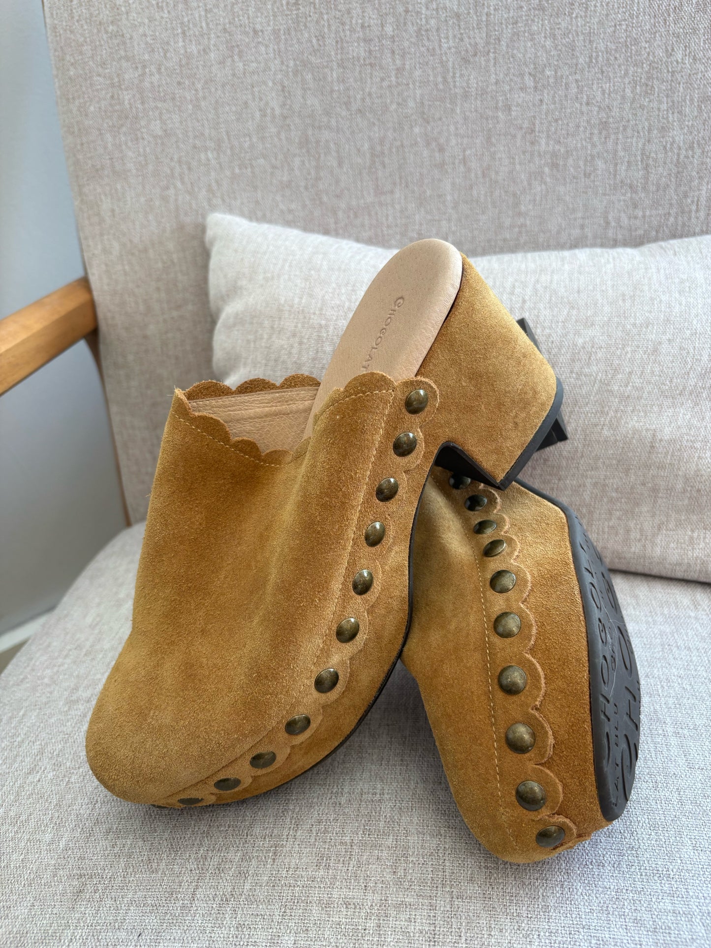 Chocolat Blu Size 8.5 Shoes