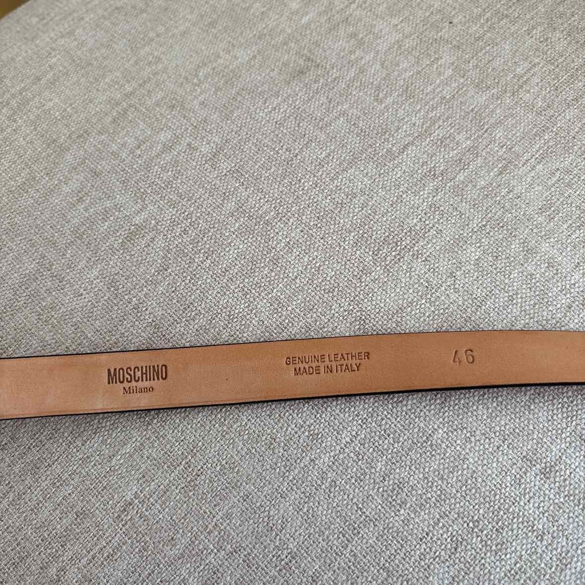 Moschino Size 46 Belt