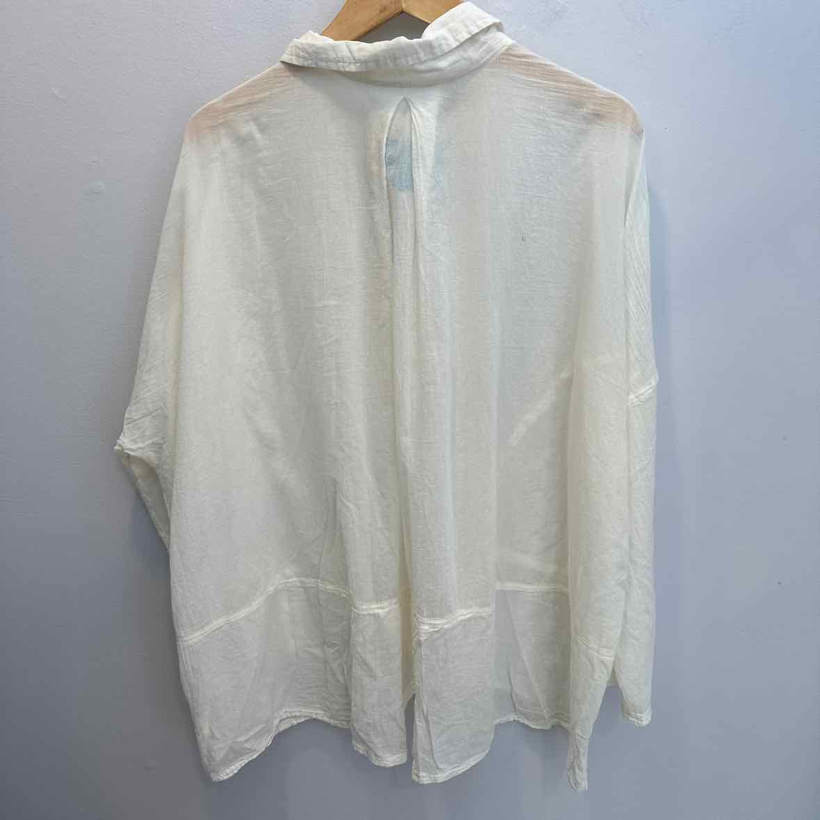Free People Size Medium Shirt