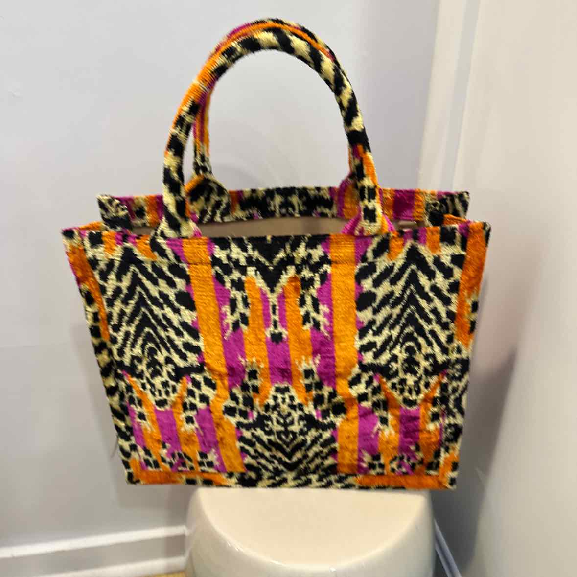 Wolf & Willa Purse