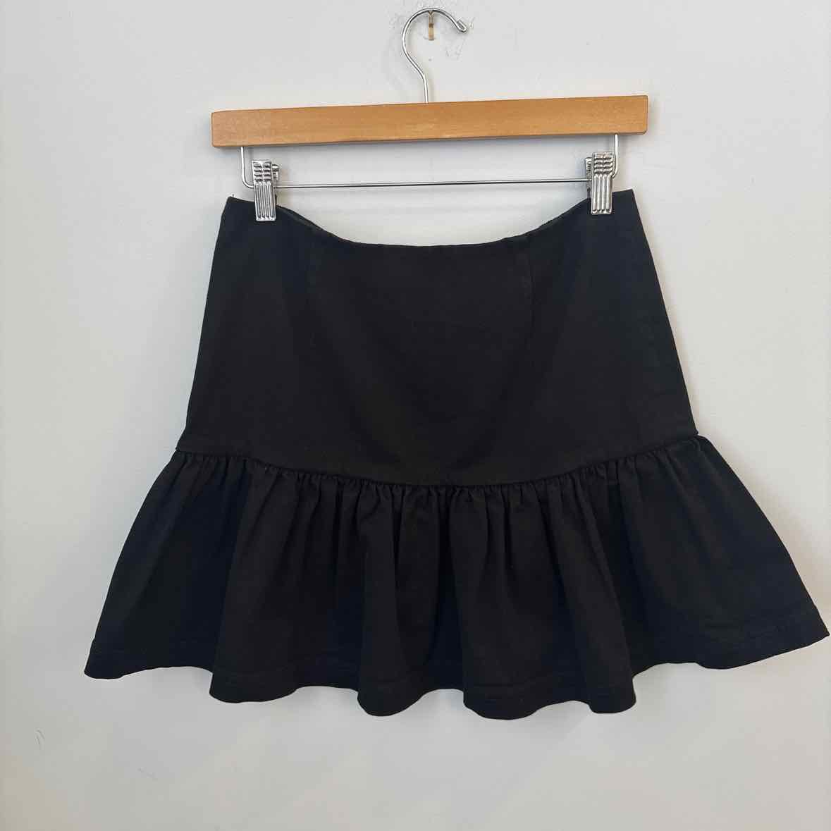 Prada Size 6 Skirt