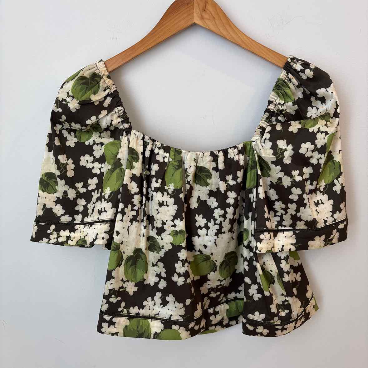 Tuckernuck Size Large Shirt