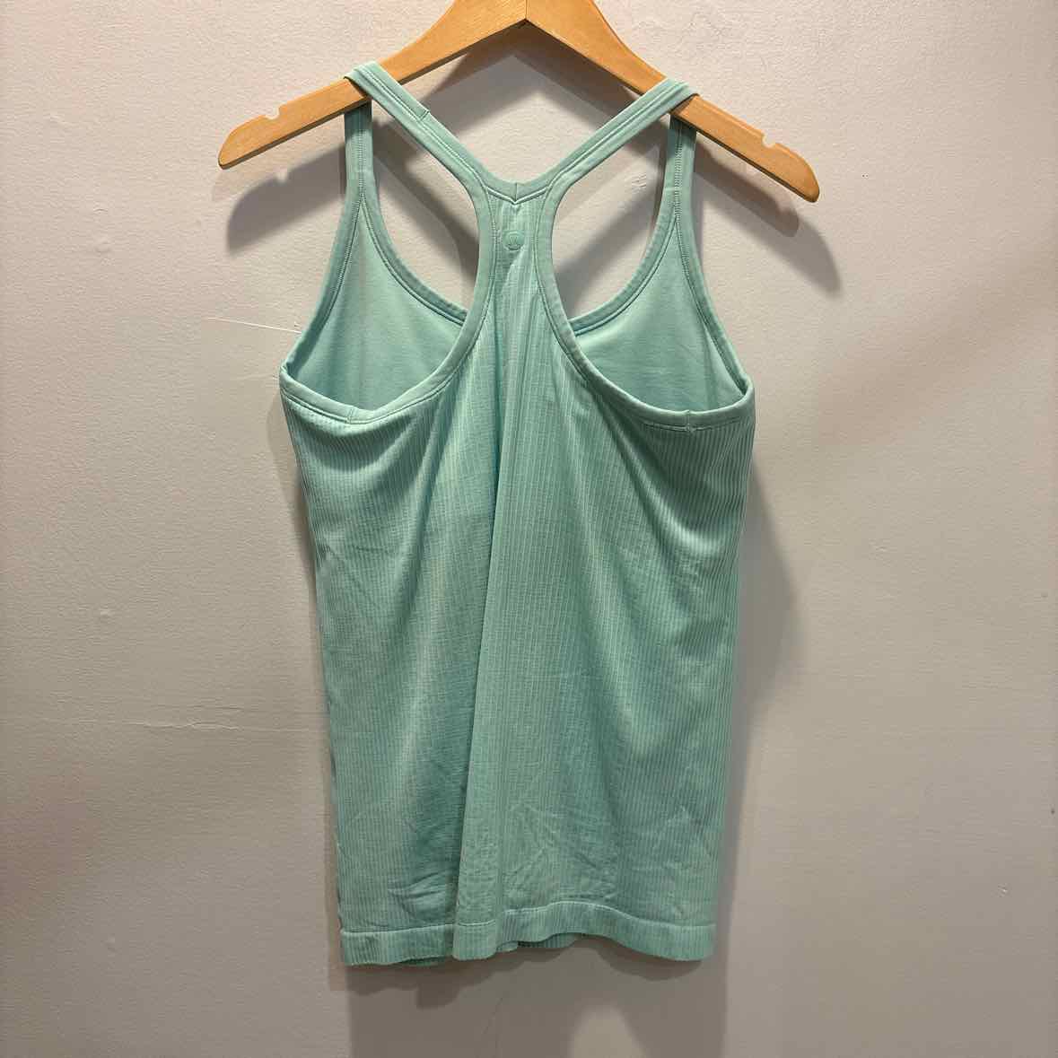 Lululemon Size 12 Shirt