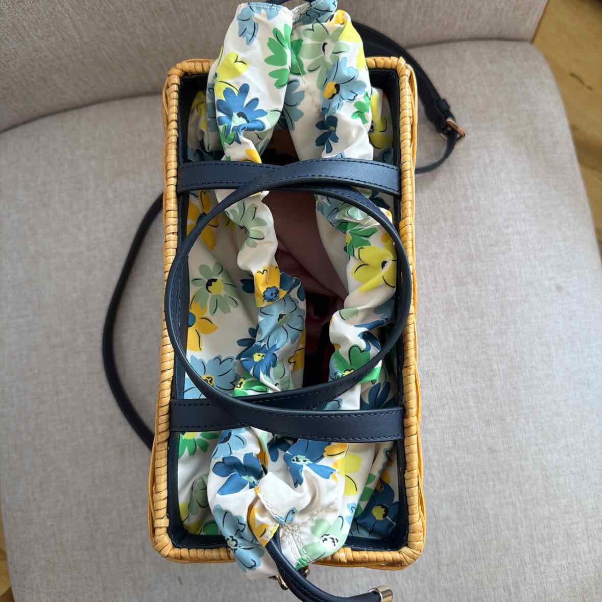 Kate Spade Size Purse