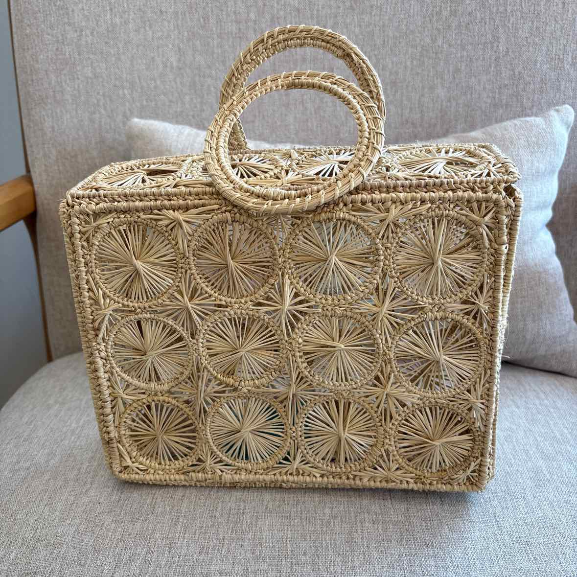 APALMA Size O/S Purse
