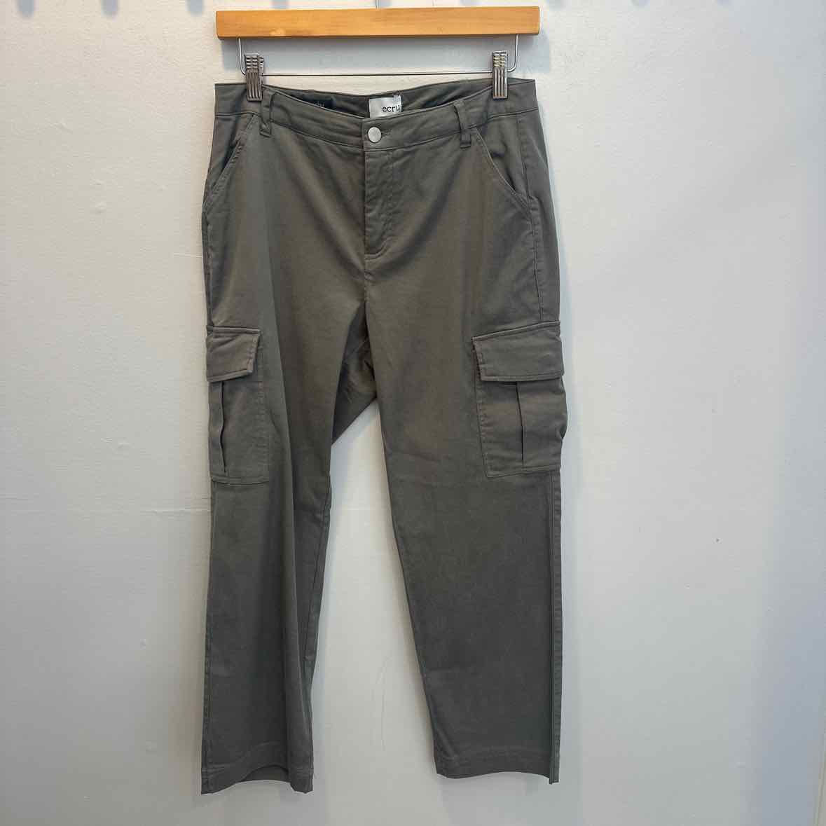 Ecru Size 4 Pants