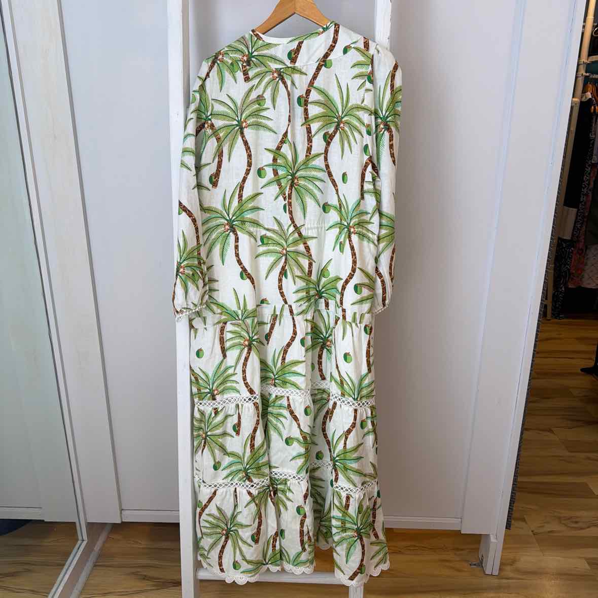 FARM rio Size Large Dress