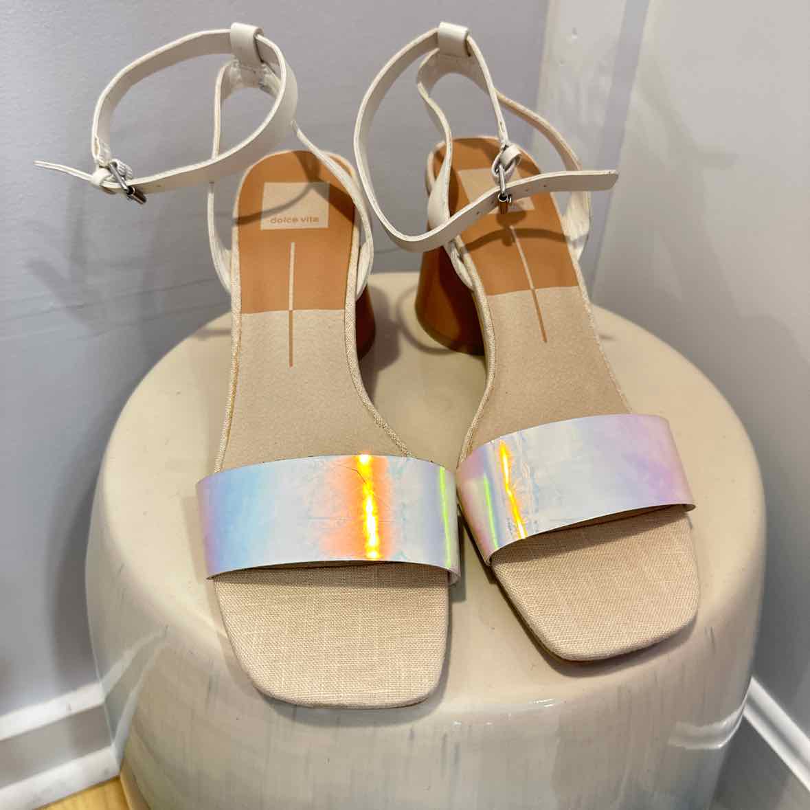 Dolce Vita Size 9.5 Shoes