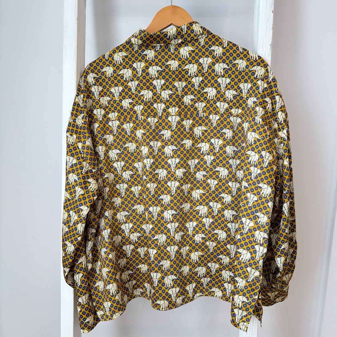 Zara Size Large Shirt