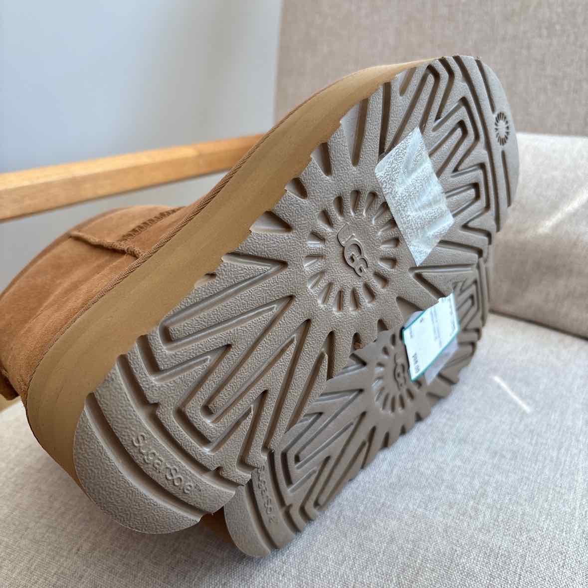 Ugg Size 9 Boots