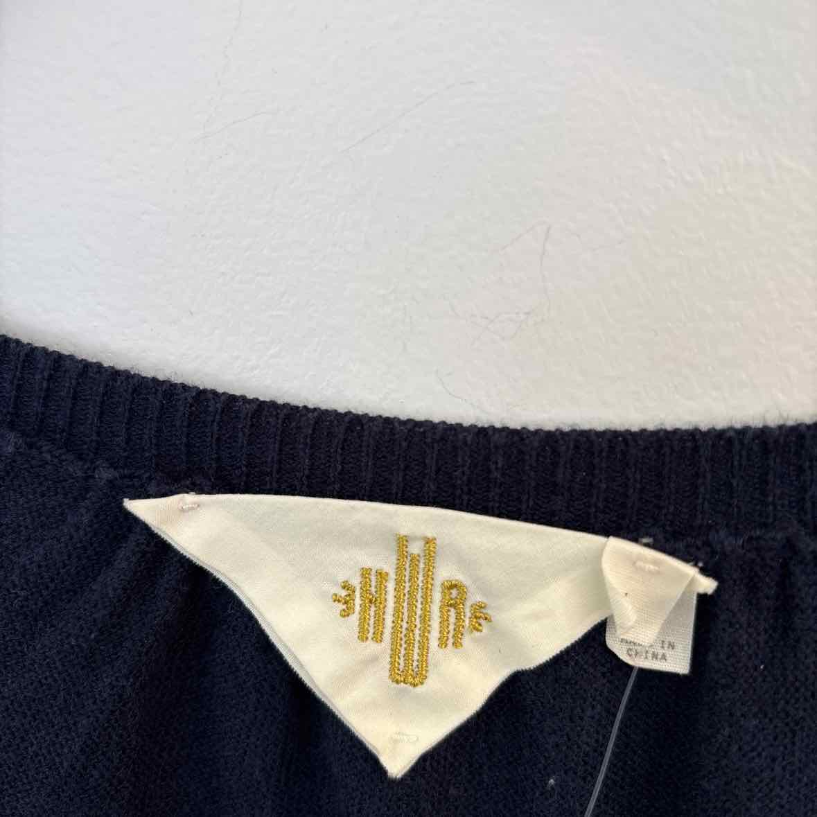 Anthropolgie Size Large Sweater