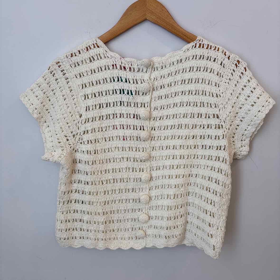 Love the Label Size Medium Sweater
