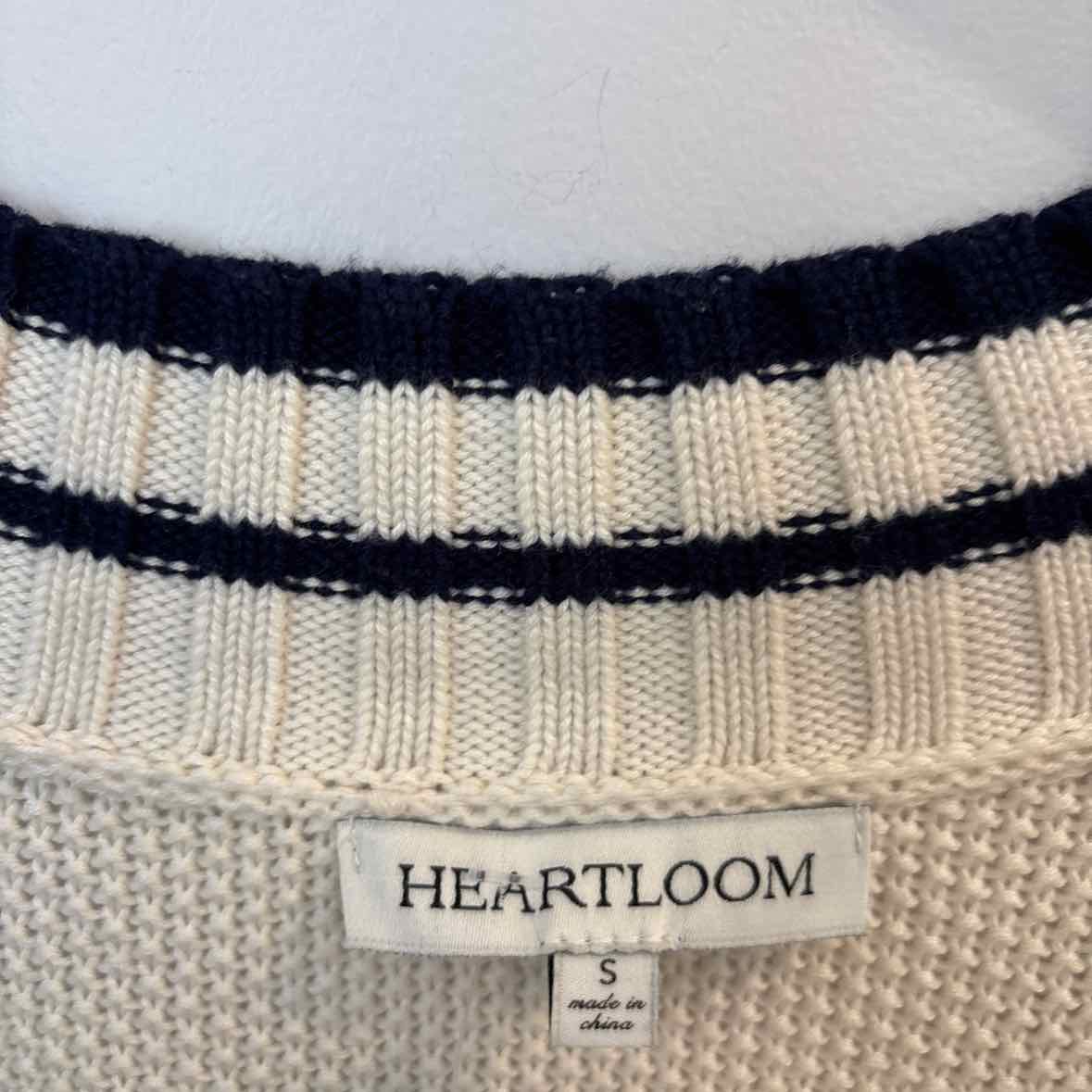 Heartloom Size Small Sweater