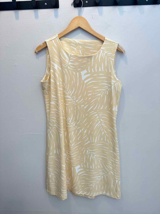 Mahi Gold Size Large Dress