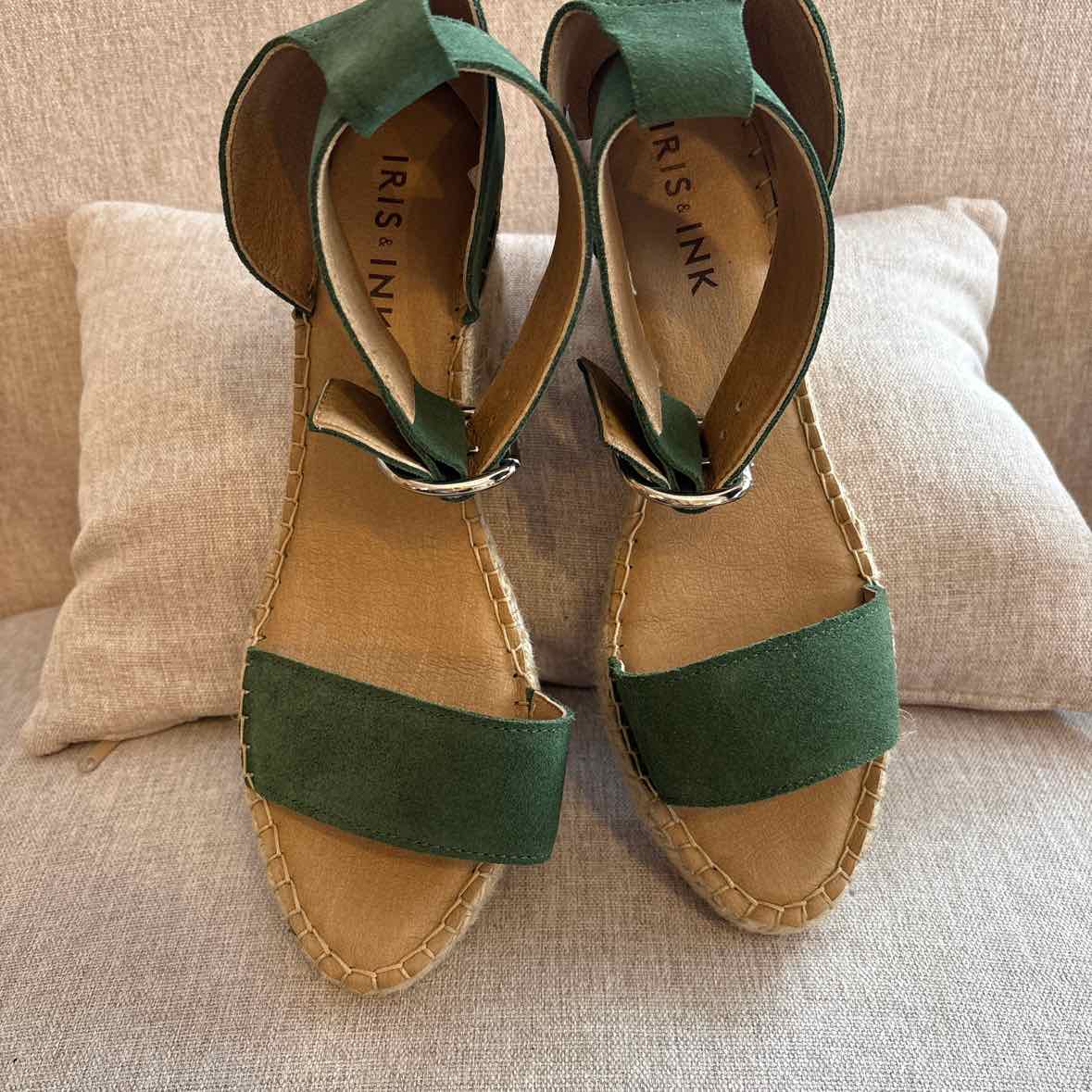 Iris + Ink Size 40 Shoes