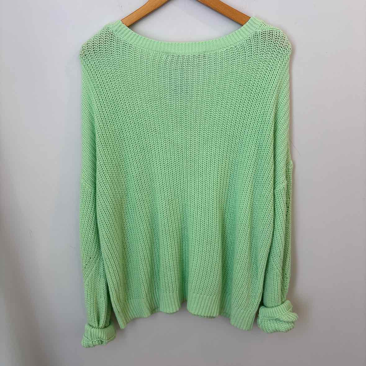 Lilly Pulitzer Size Large Sweater