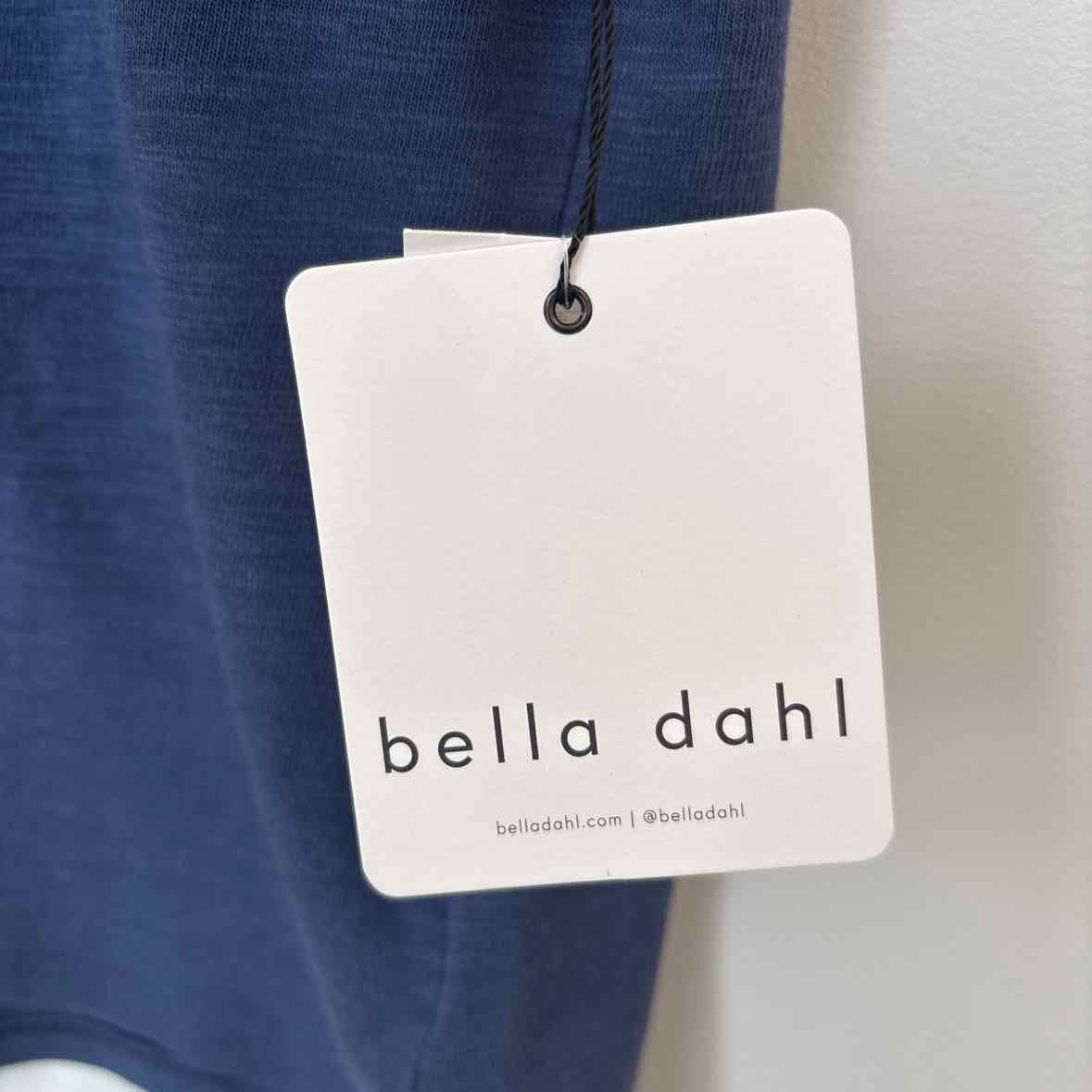 bella dahl Size Medium Shirt
