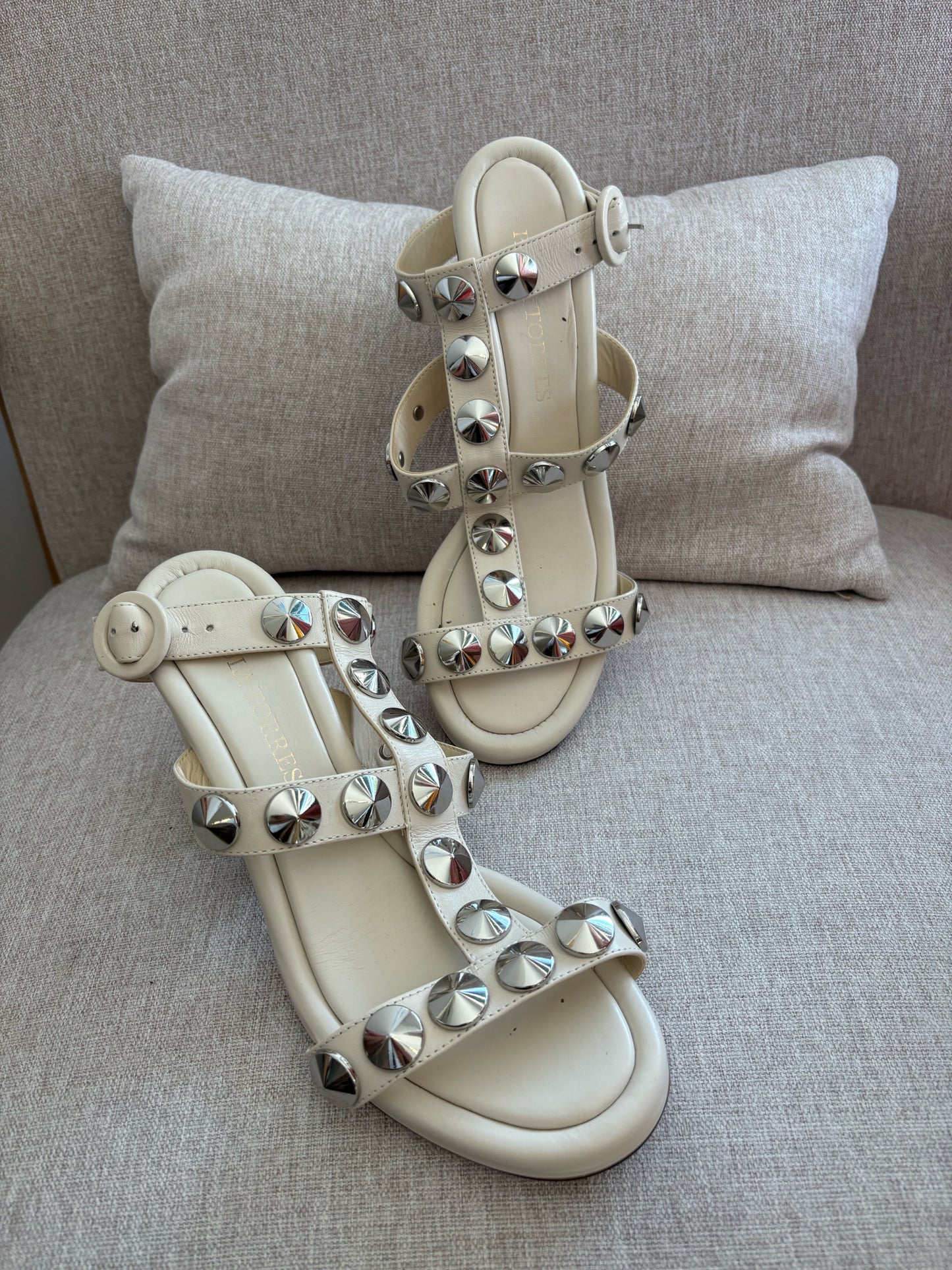Paula Torres Size 8 Shoes