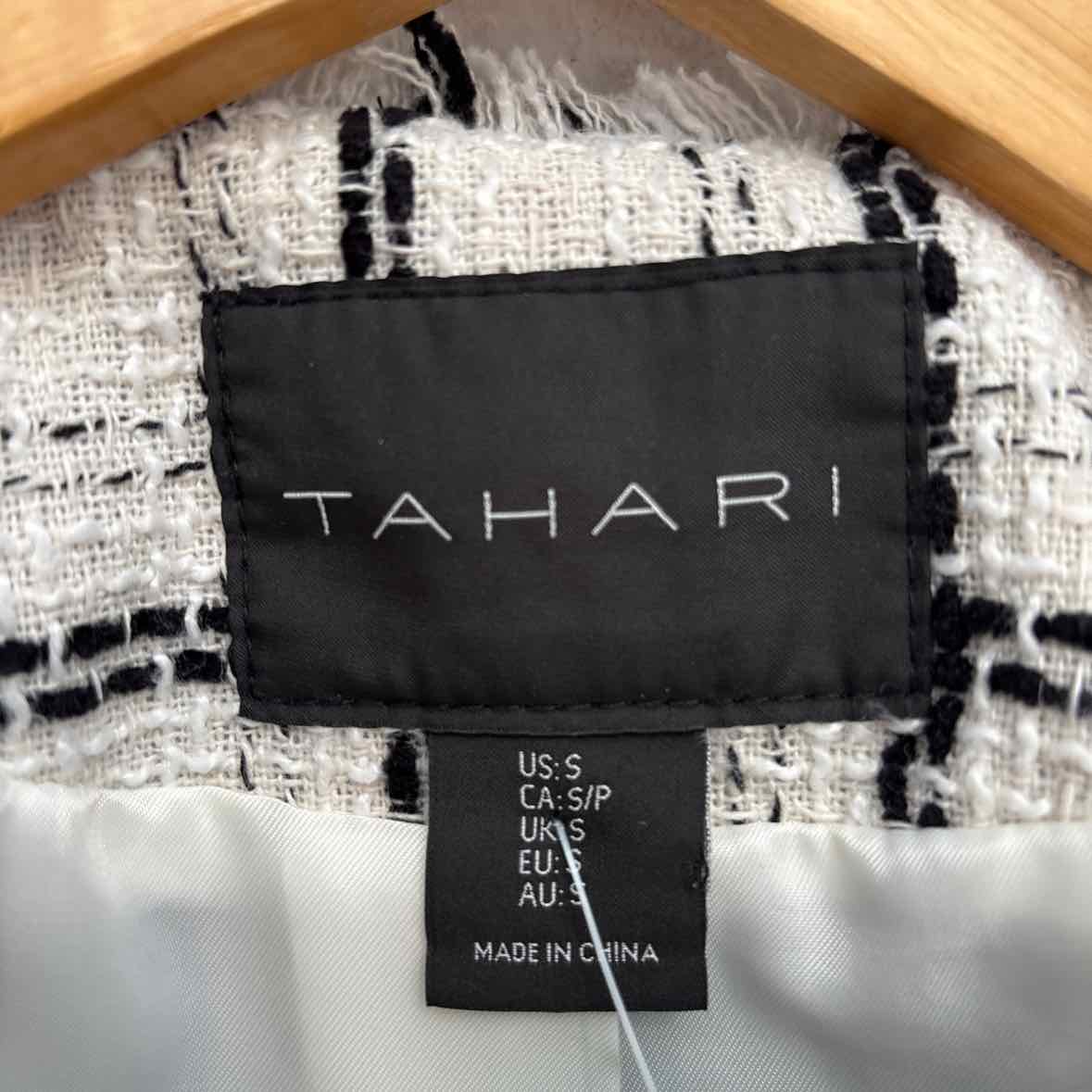 Tahari Size Small Jacket
