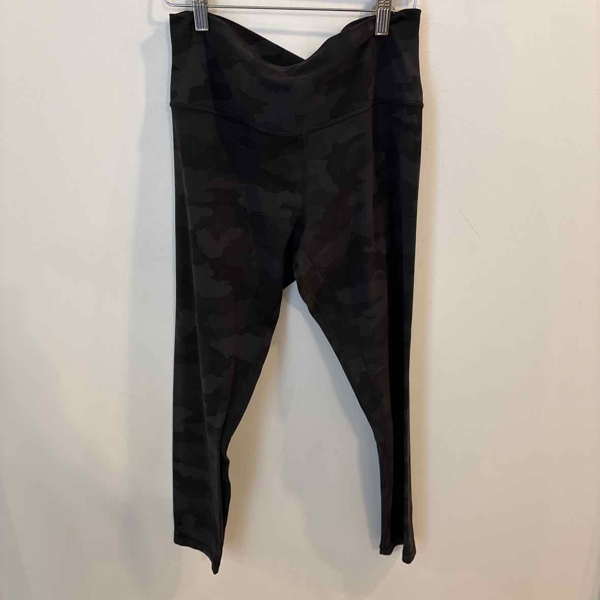 Lululemon Size 12 Pants