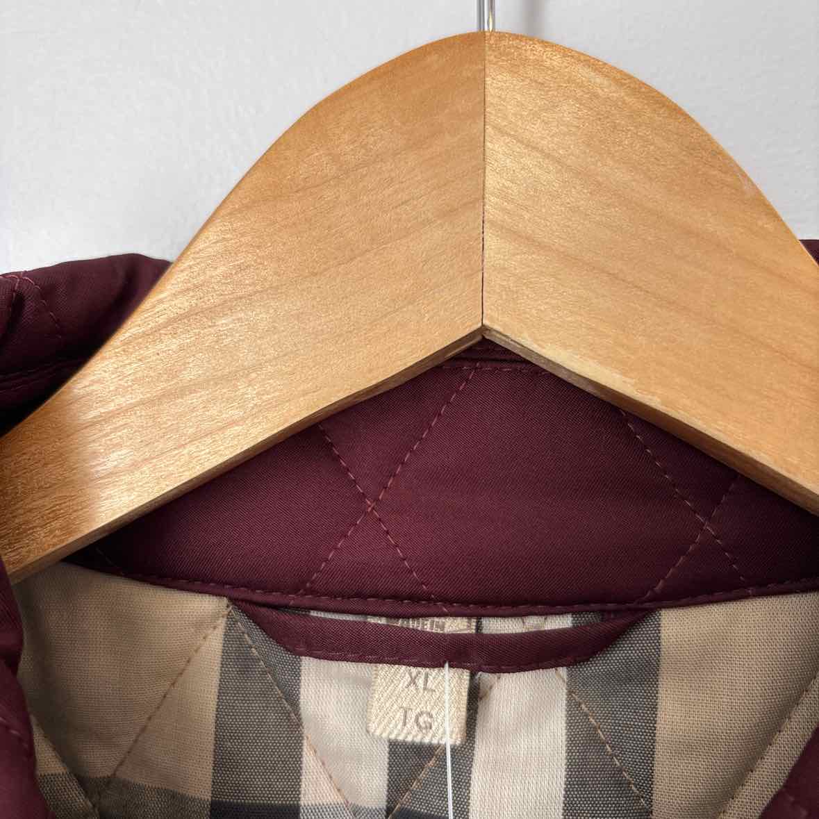 Burberry Size X-Large Jacket