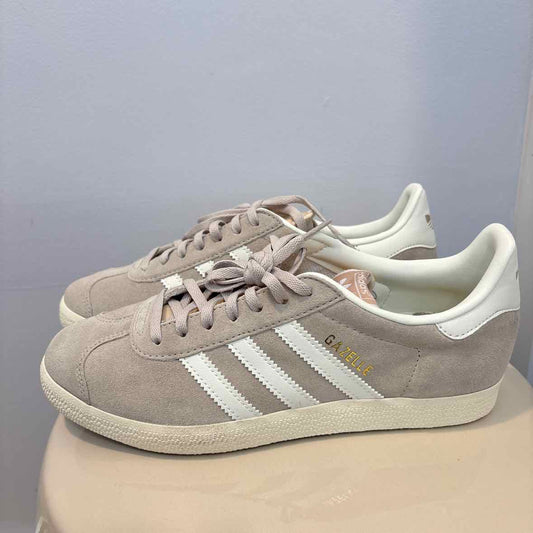 Adidas Size 6.5 Shoes