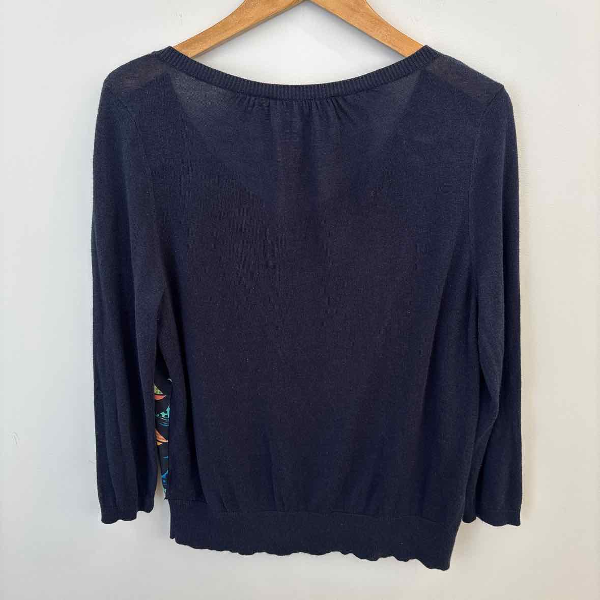 Anthropolgie Size Large Sweater