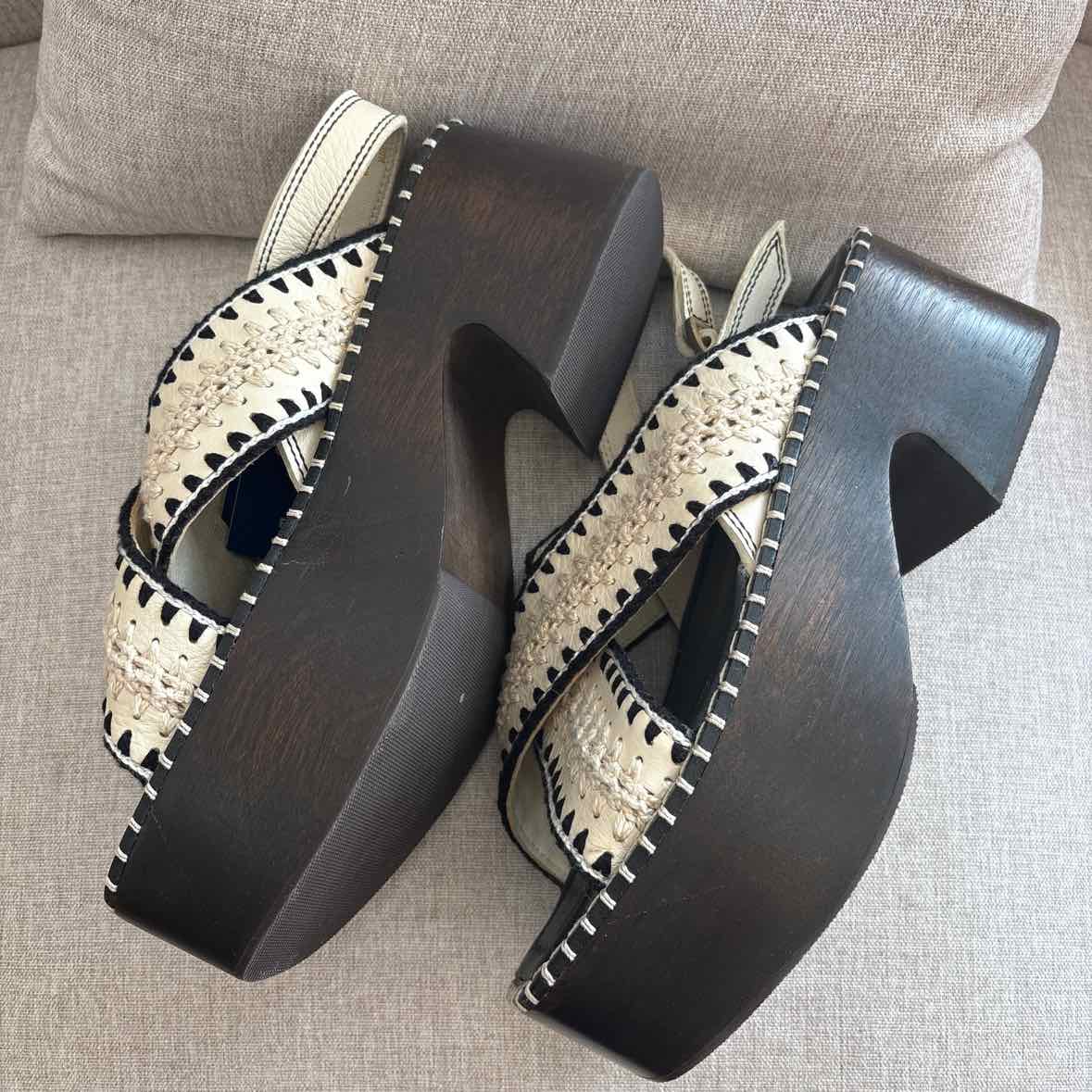 FARM rio Size 10 Shoes