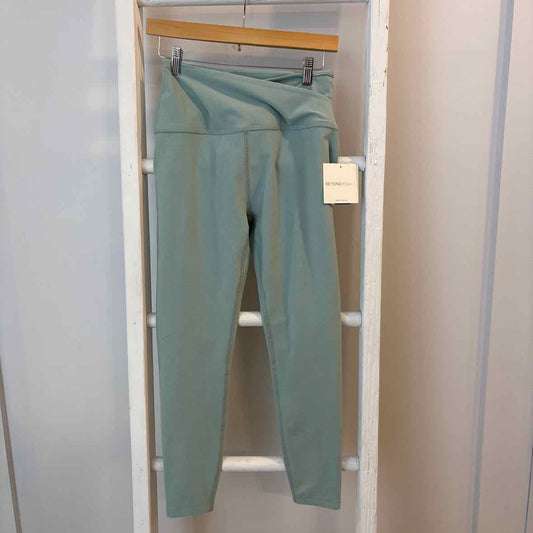 Beyond Yoga Size Large Pants