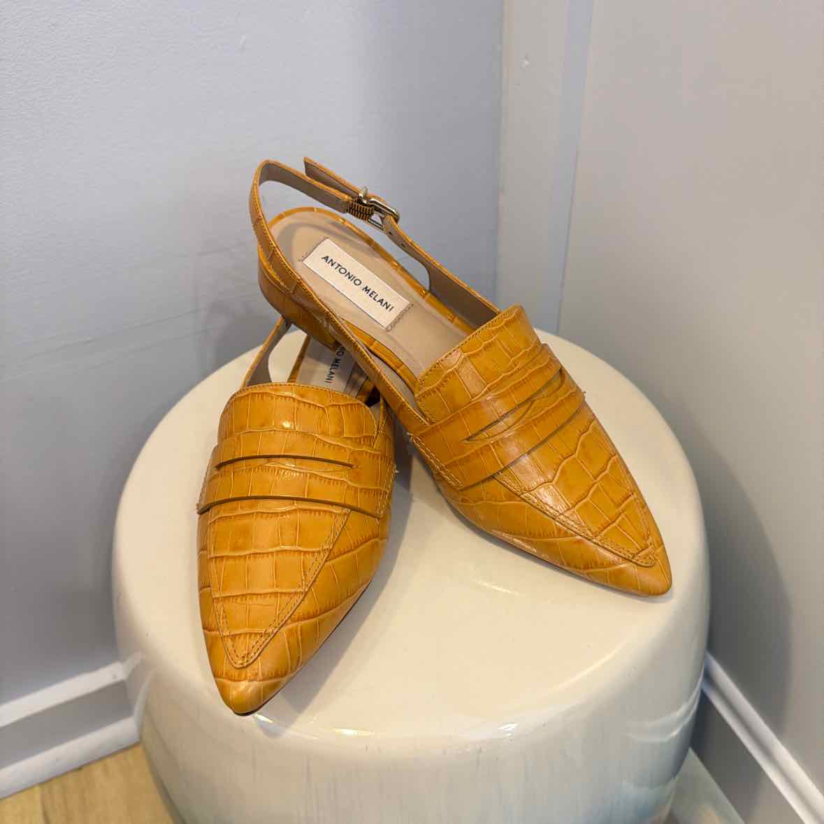 Antonio Melani Size 7 Shoes
