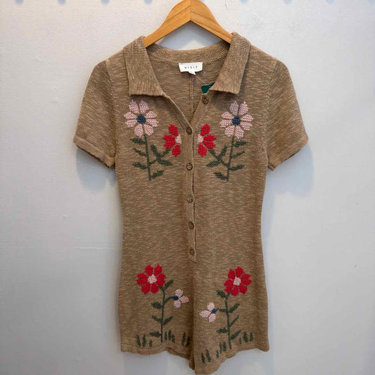 Mable Size Small Romper