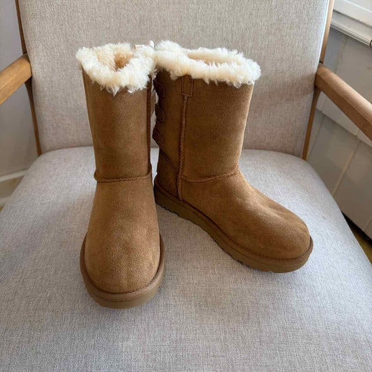 Ugg Size 5 Boots