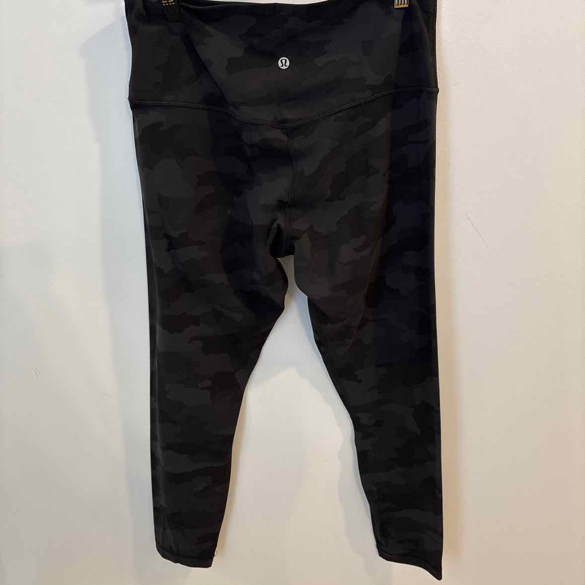 Lululemon Size 12 Pants