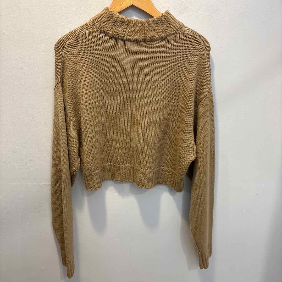 wilfred Size Medium Sweater