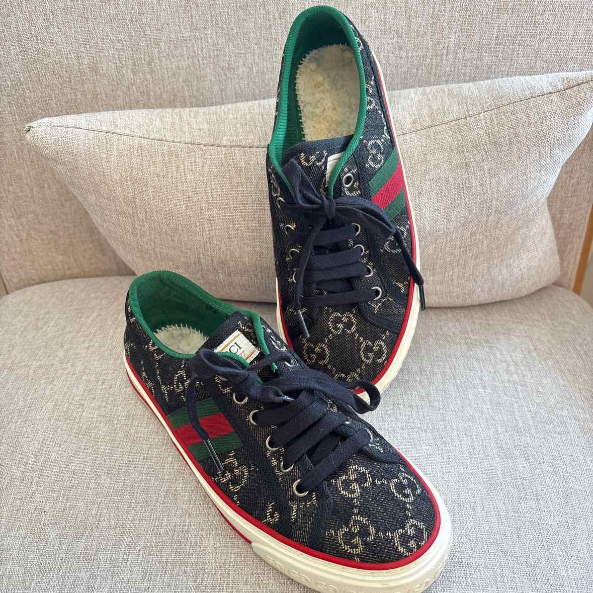 Gucci Size 7 Shoes
