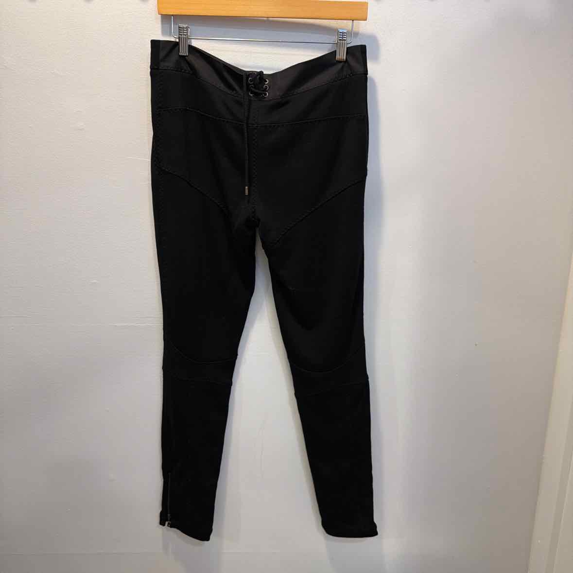 Louis Vuitton Size Large Pants