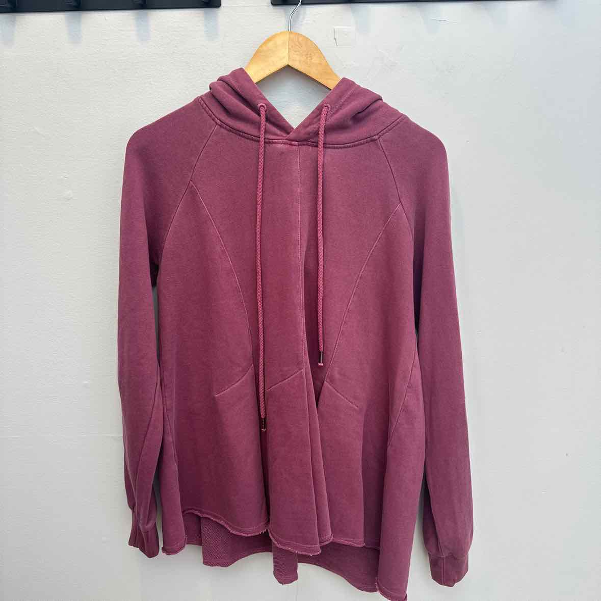 Pilcro Size Medium Sweater
