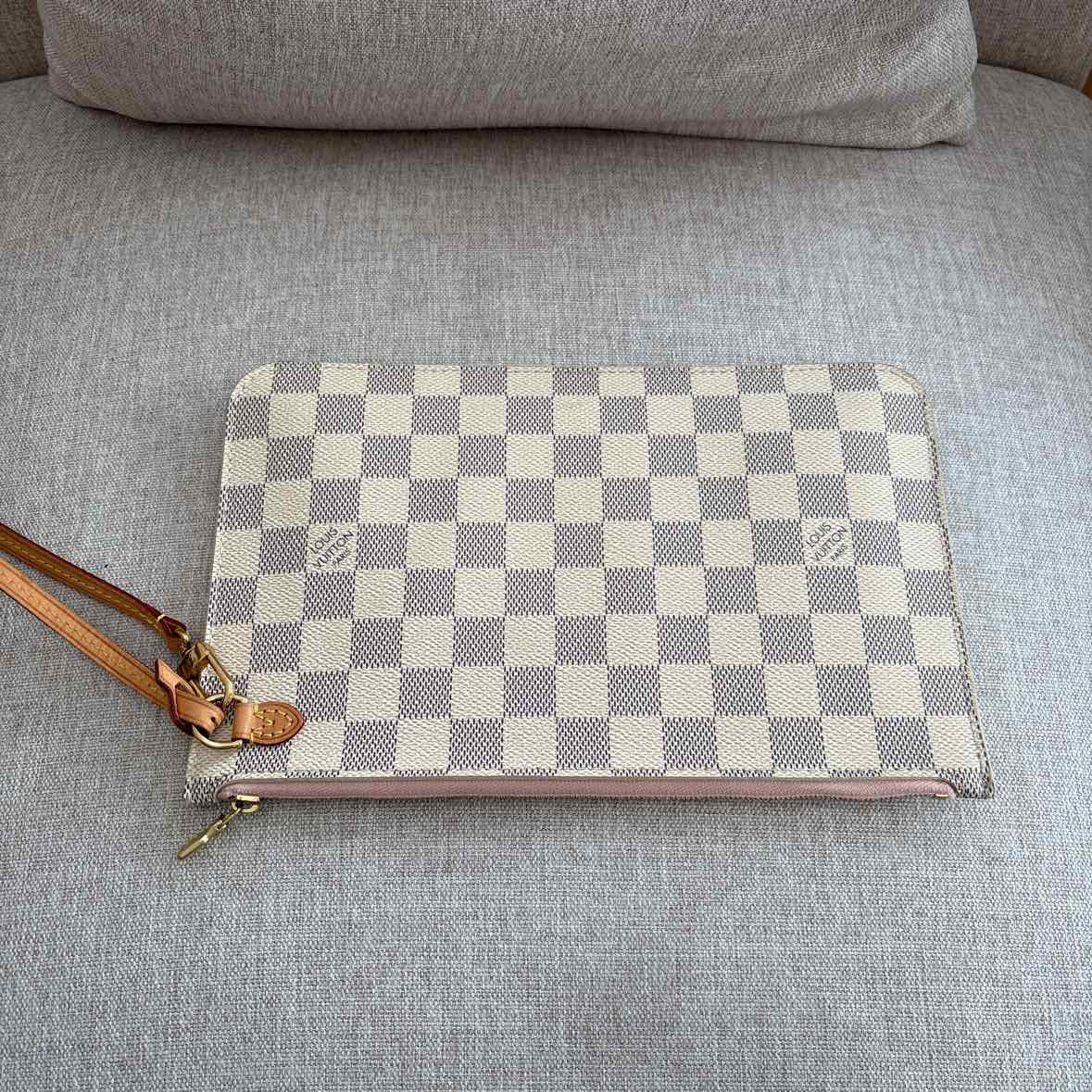Louis Vuitton Purse