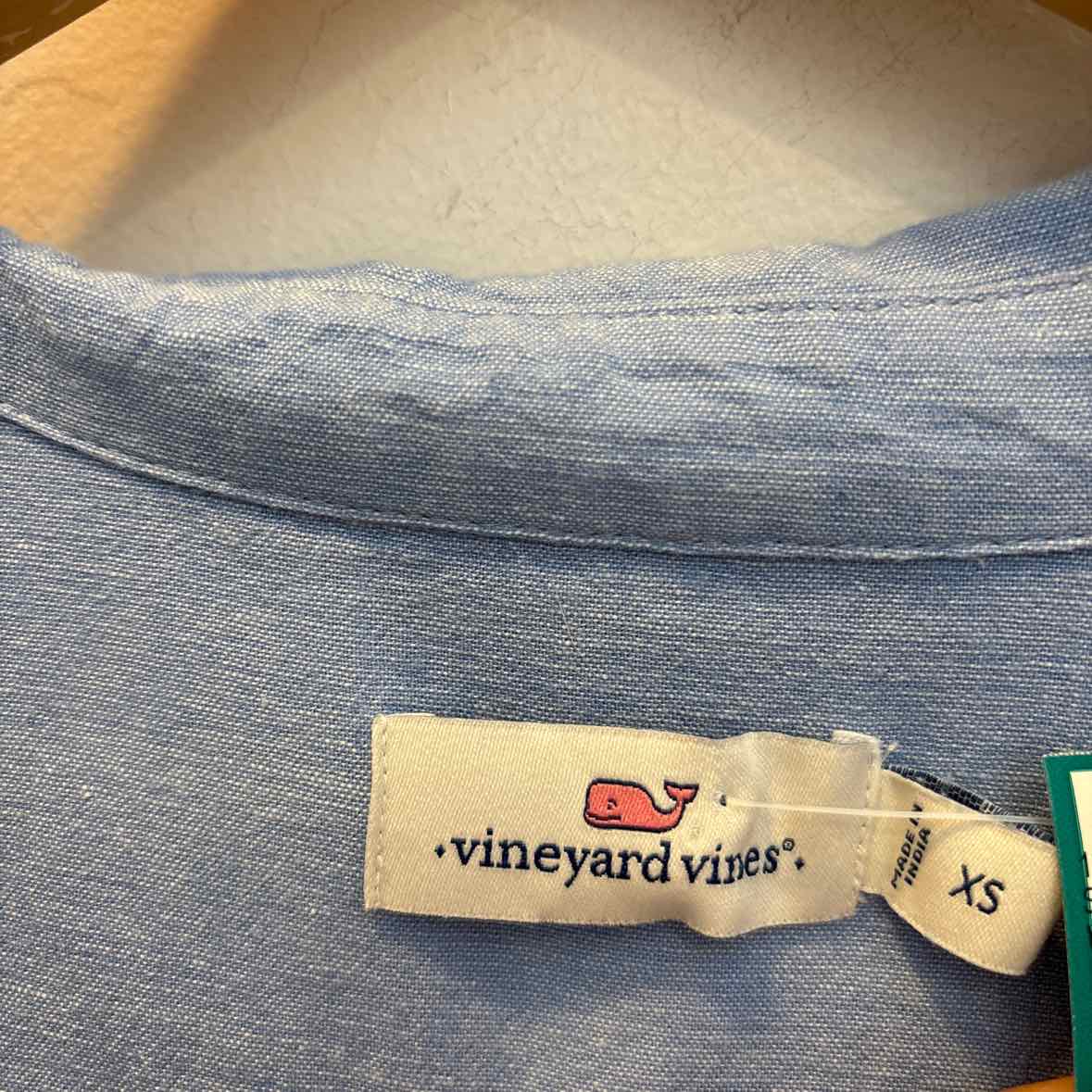 Vineyard Vines Size XS Shirt