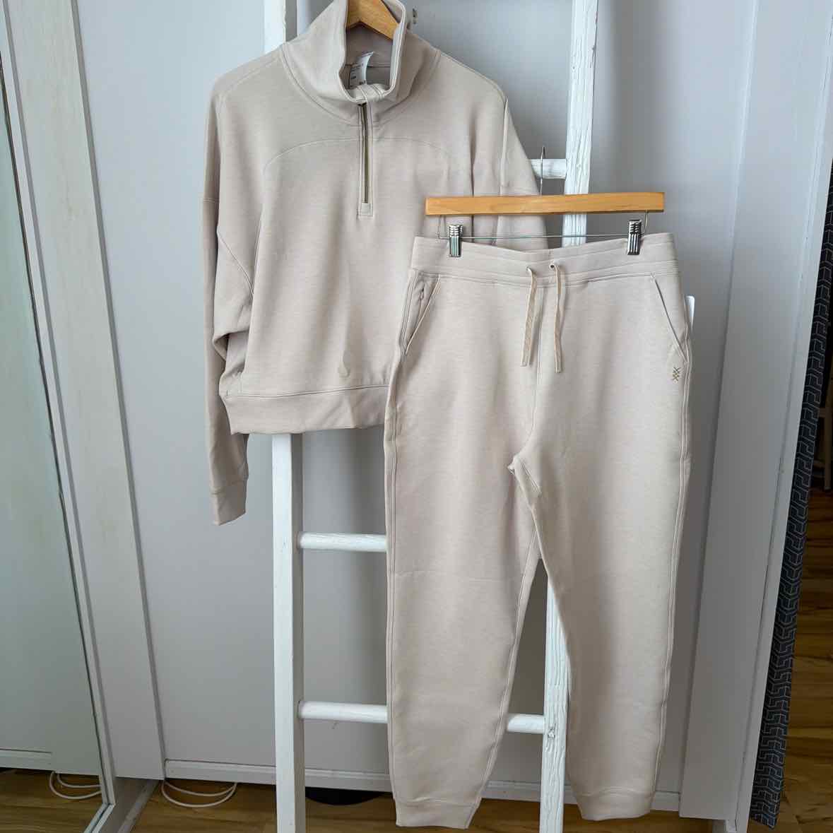 Rhone Size Large Pants