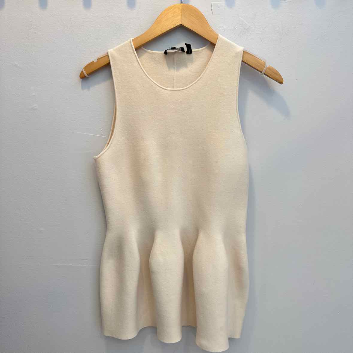 Theory Size Medium Shirt