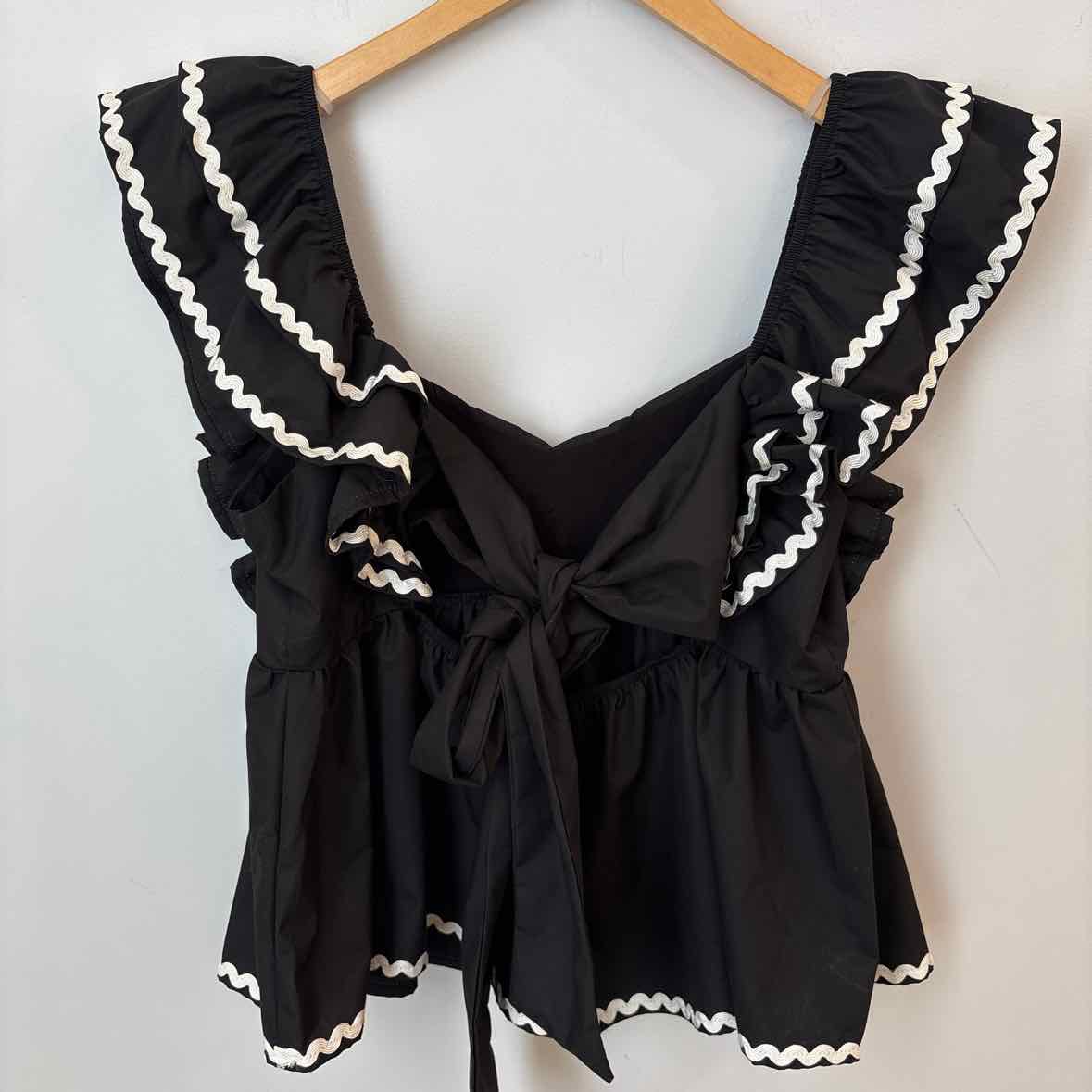 Main Strip Size Large Shirt