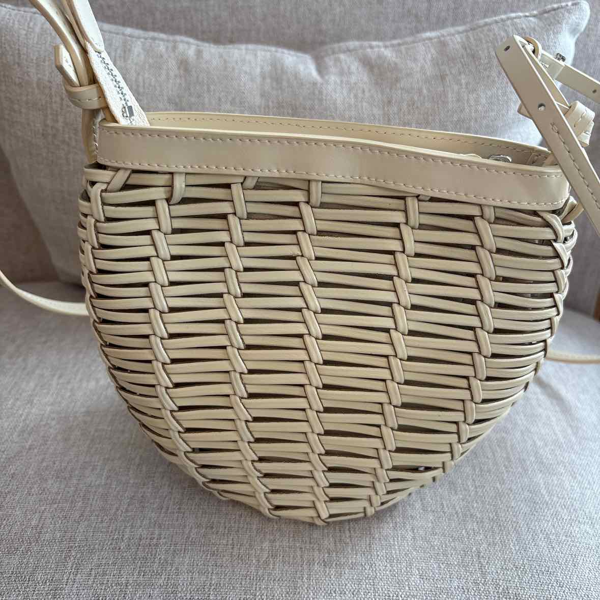 Staud Size Purse