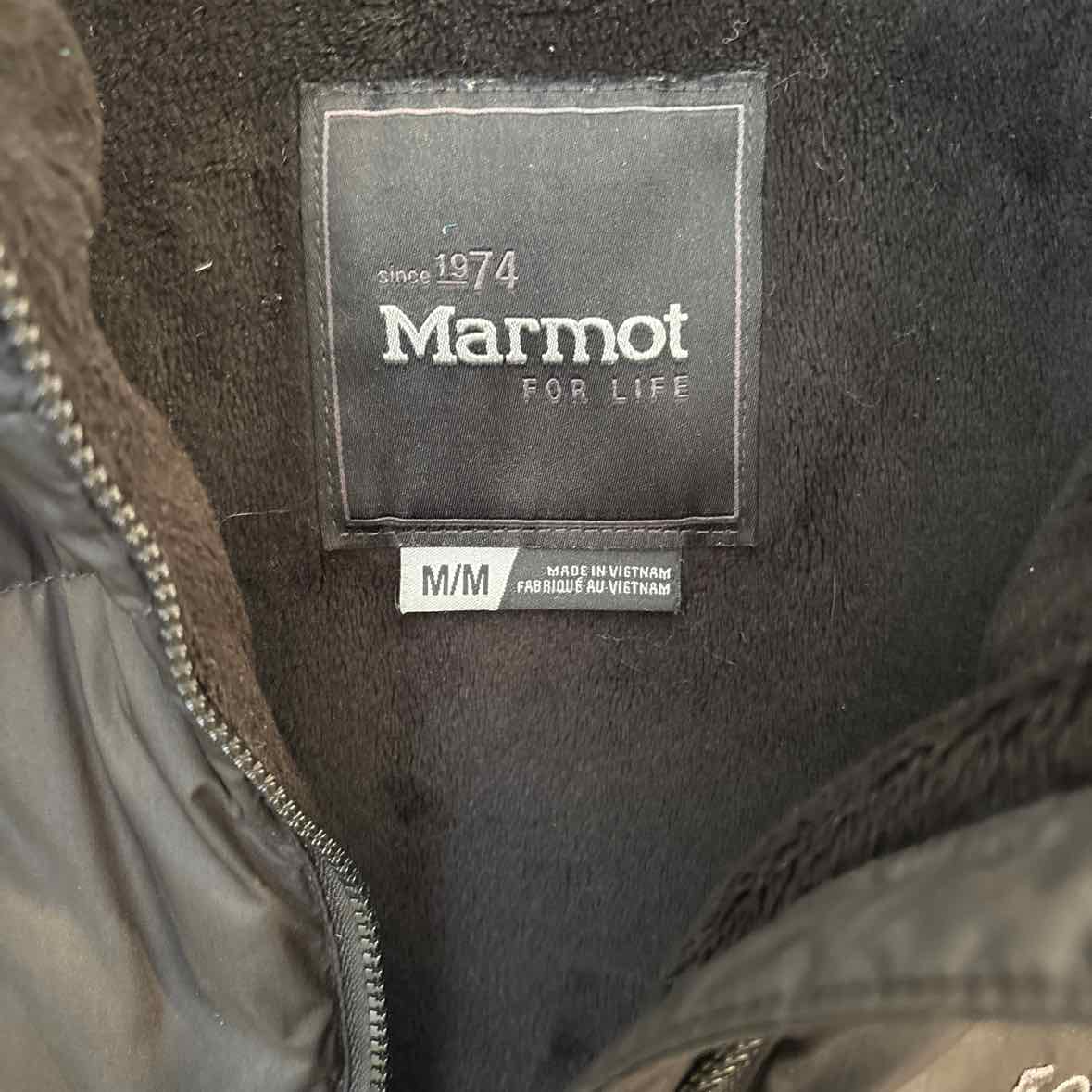Marmot Size Medium Coat