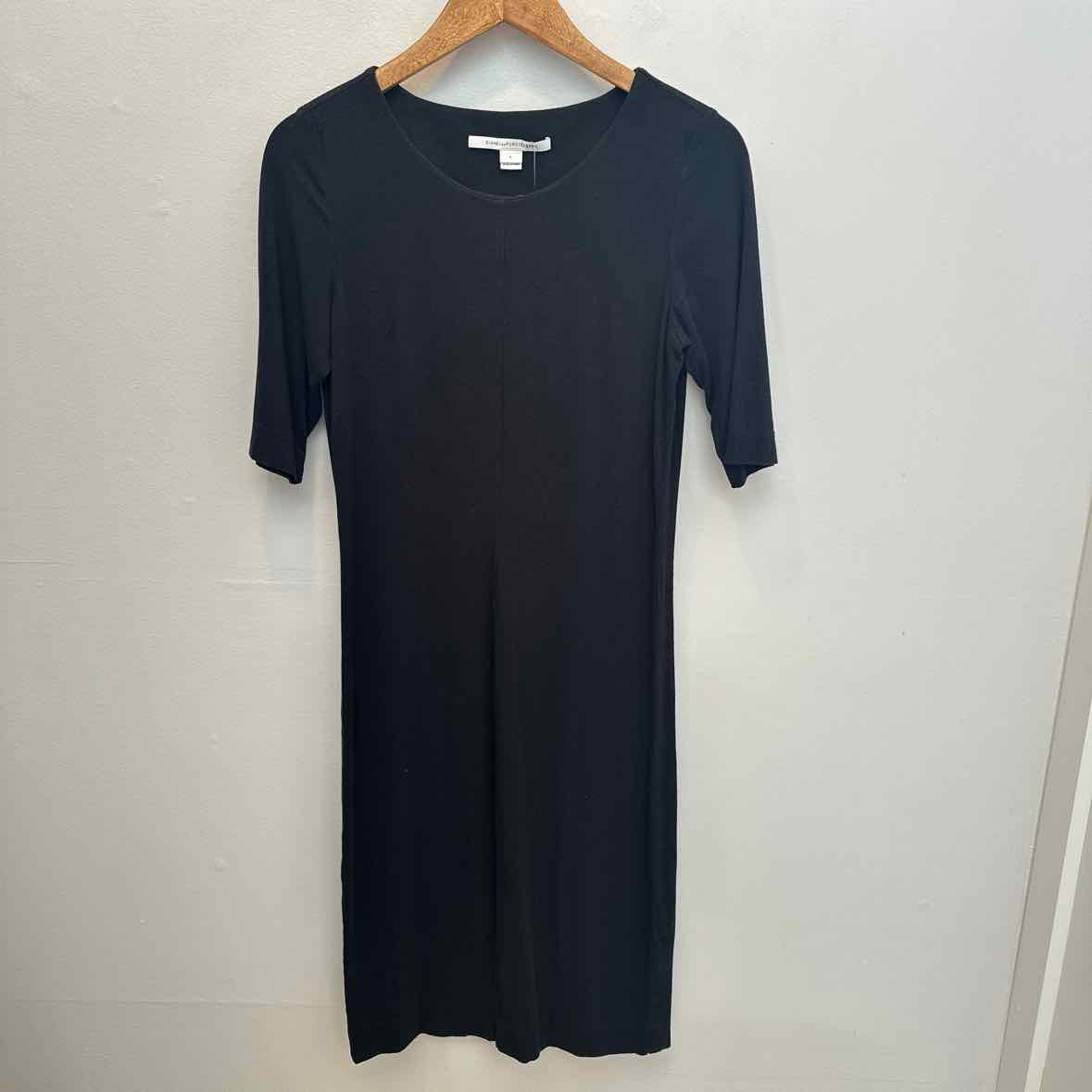 DVF Size Large Dress