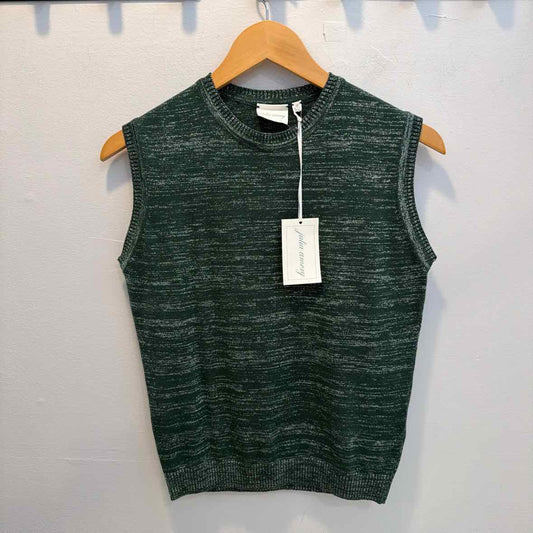 julia amory Size Medium Sweater