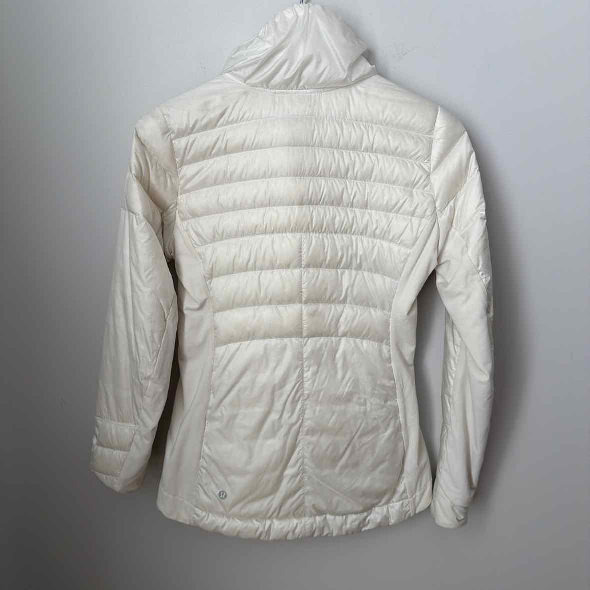 Lululemon Size 4 Jacket