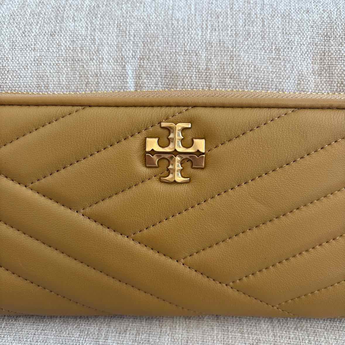 Tory Burch Wallet